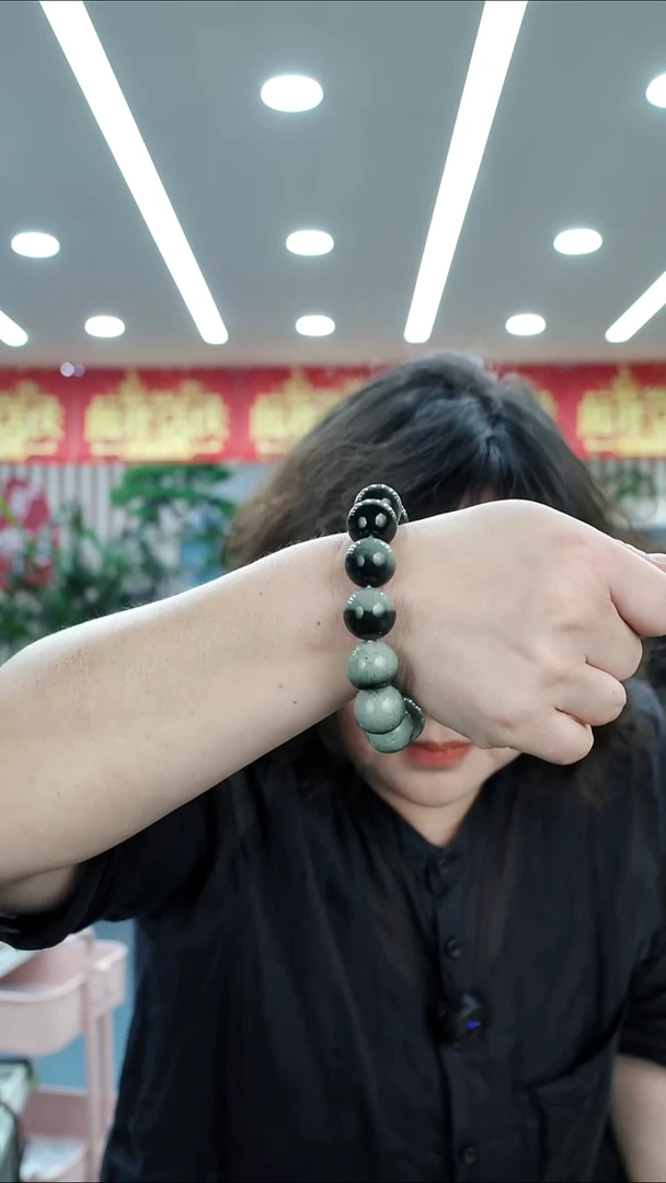 未镶嵌手链透闪石质玉手串