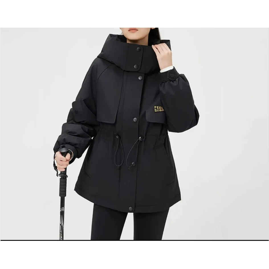 90鹅绒服收腰连帽三防黑金背带保暖女式羽绒服25DAK1347