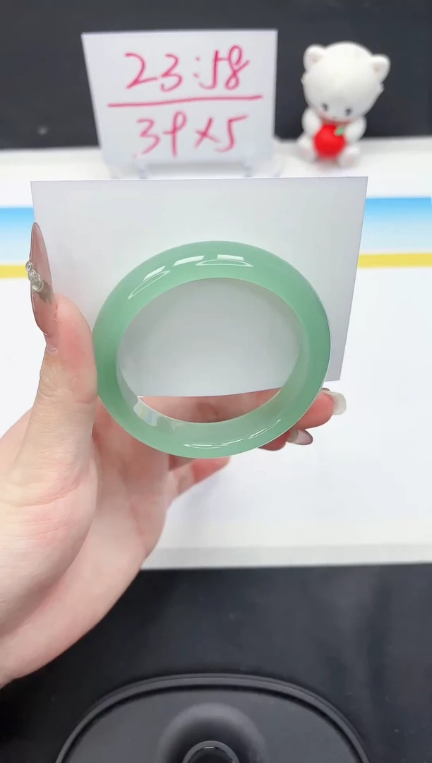 【闪购商品】石英质玉手镯未镶嵌9-53.2