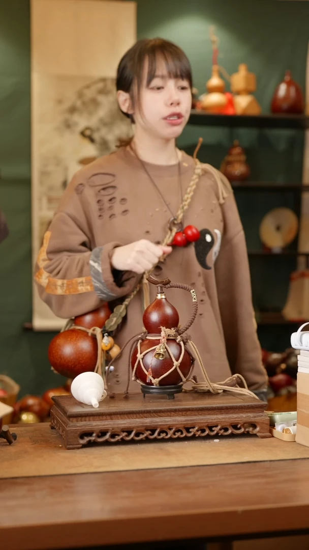 181号精品天然大漆酒葫芦一物一拍~