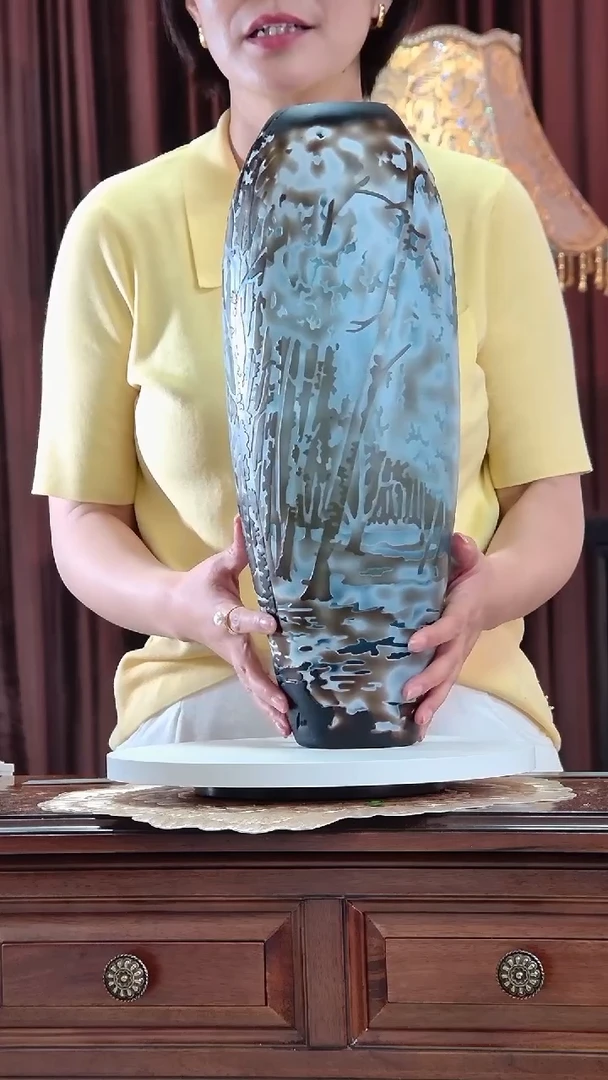 琉璃手工艺品格雷