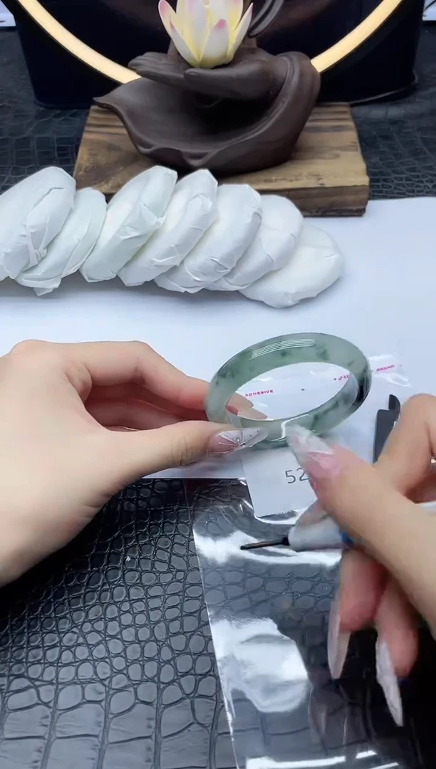未镶嵌手镯翡翠翡翠一物一图526
