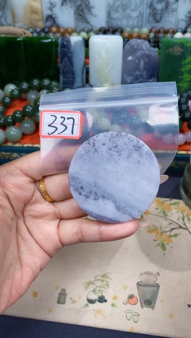 和田玉未镶嵌颈饰和田玉