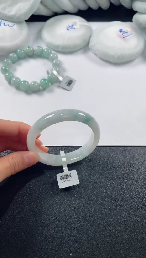 未镶嵌手镯翡翠基地发货H 3999 56+
