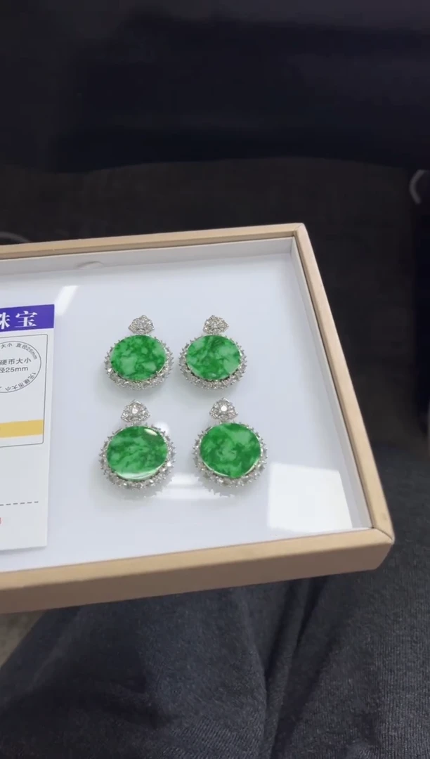 颈饰银S925镶嵌翡翠A333/多样性发一件/配绳子