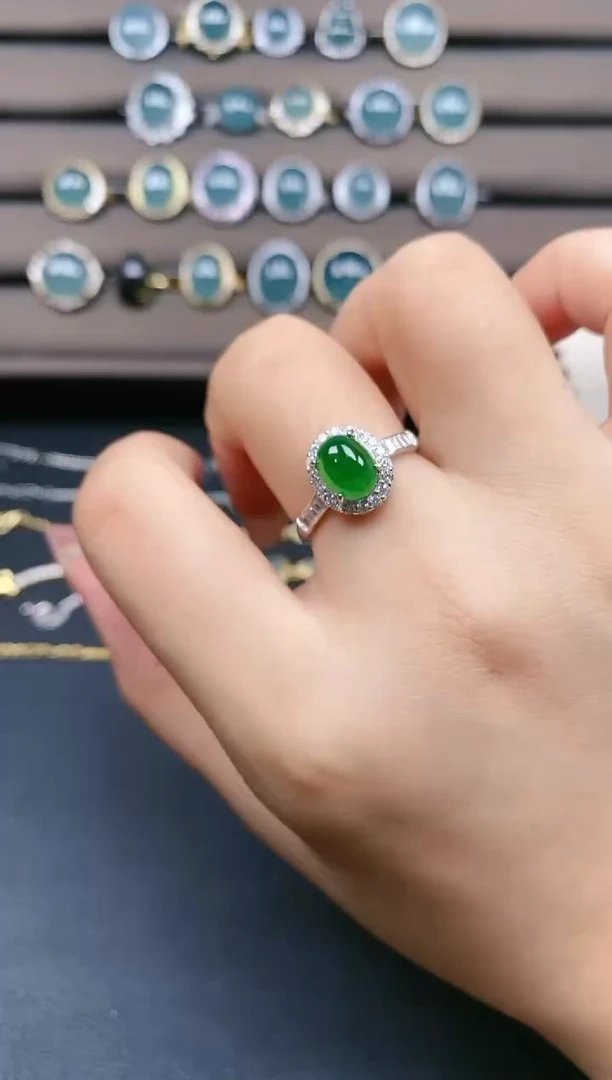 翡翠戒指银S925镶嵌678677