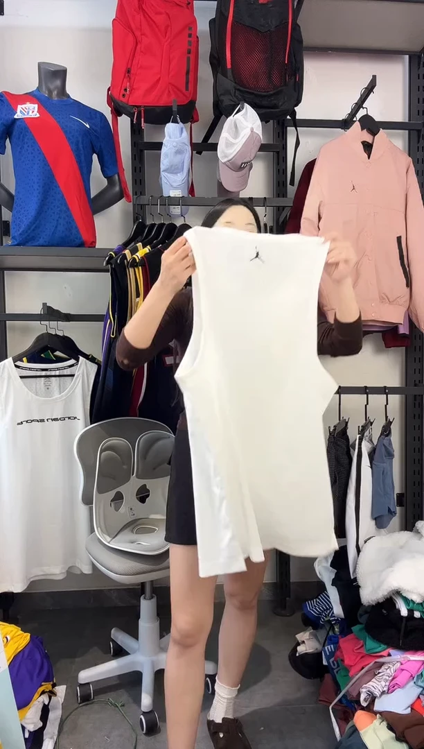 310编码 瑕疵款直播间过款为准 尺码M