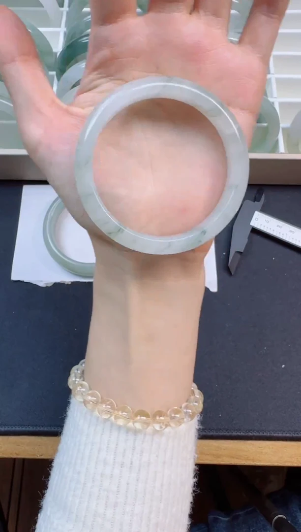 未镶嵌手镯石英质玉2-55/56