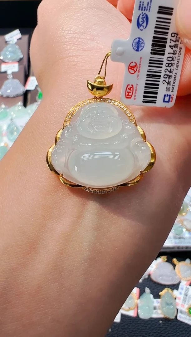 吊坠(不含链)18K金镶嵌翡翠佛公吊坠