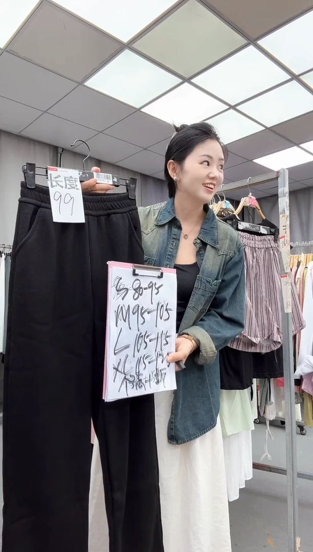 S 码大哥家漂亮衣服漂亮颜色