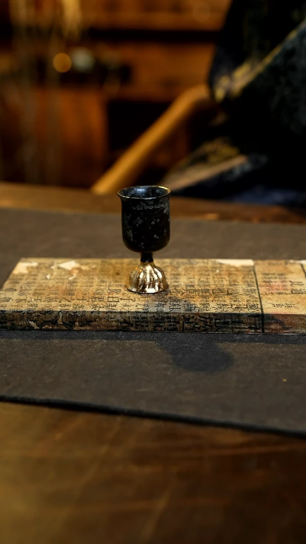 小恒老师一口杯黑陶金杯