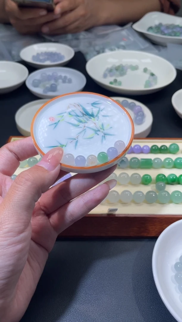 未镶嵌定制翡翠?****_翡翠毛货