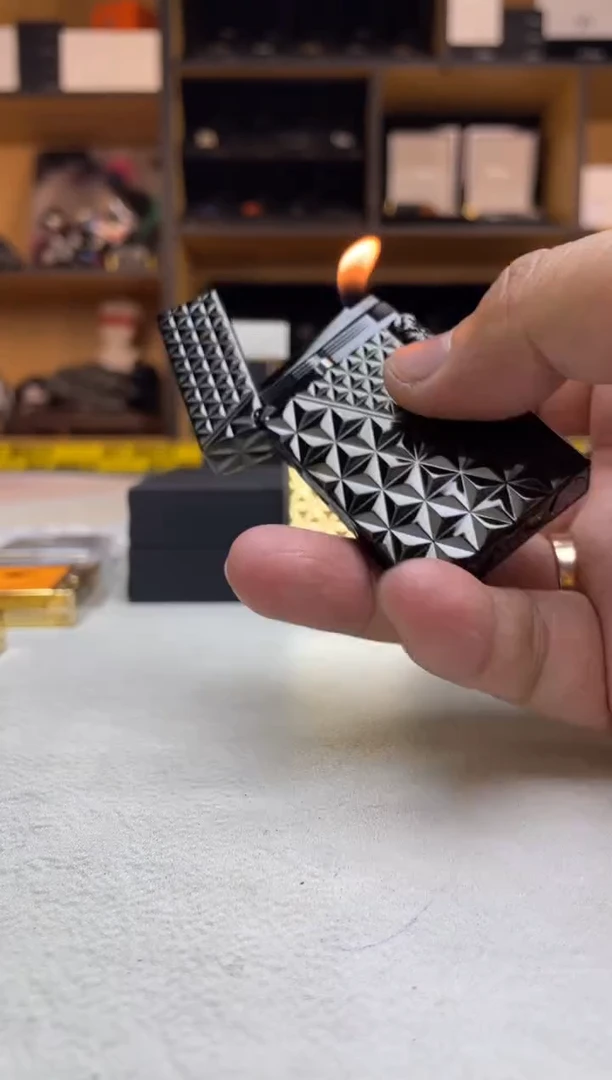 【黑屋奢品】打火机专用编码17