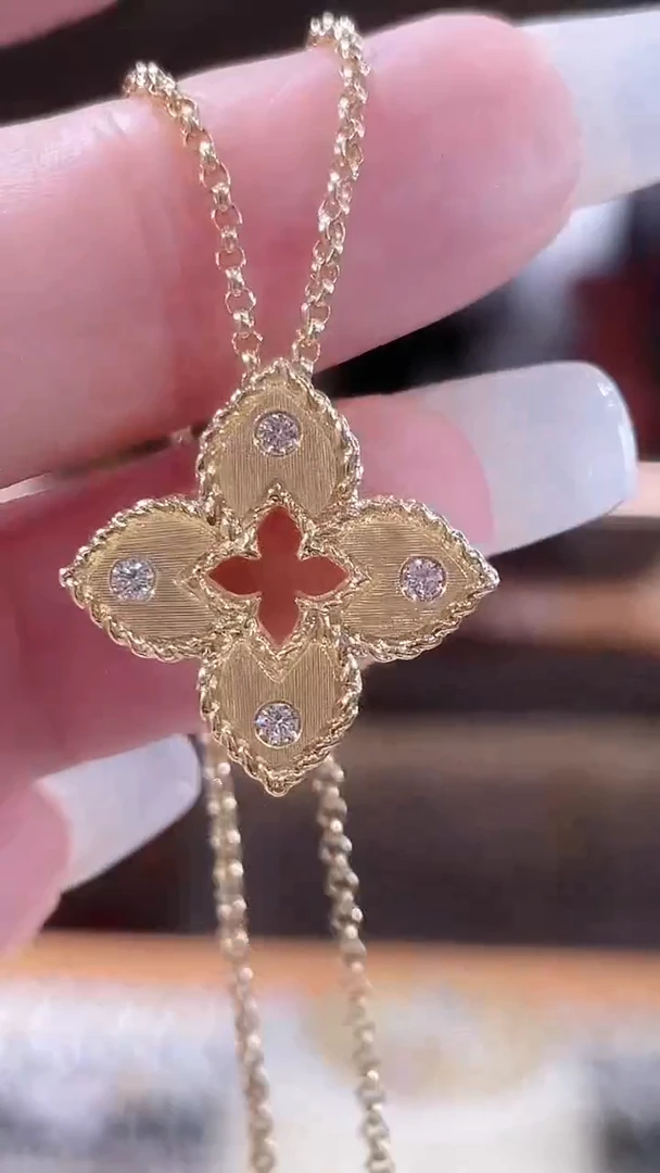 颈饰钻石18K金镶嵌项链