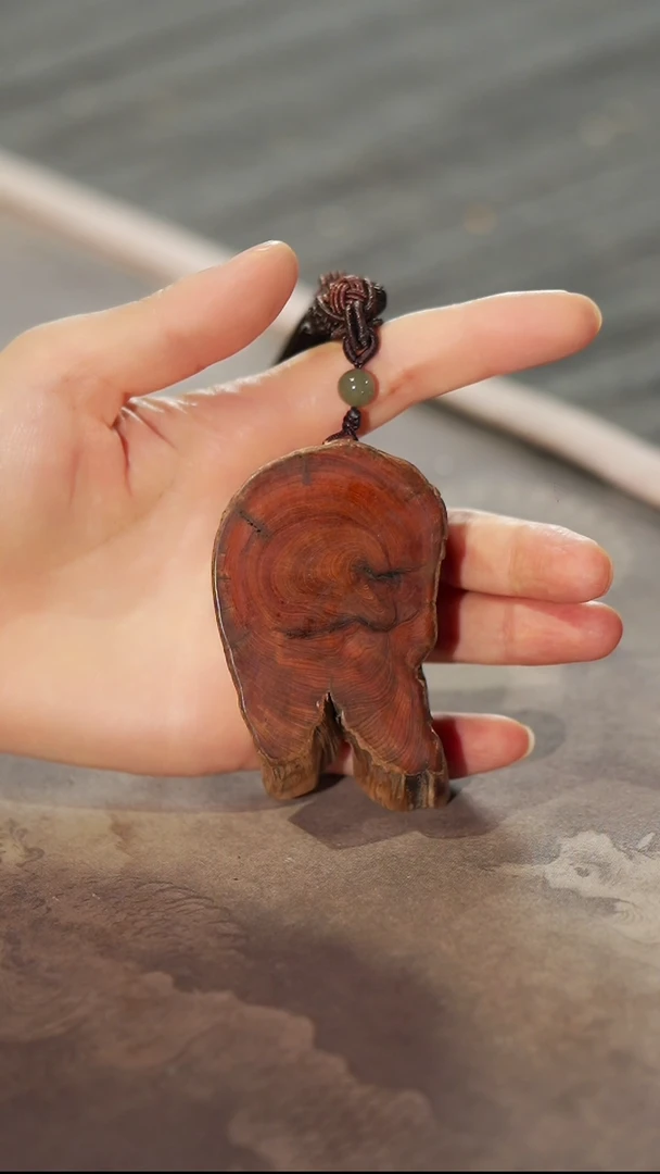 柏木（崖柏）104陈化料香料吊坠