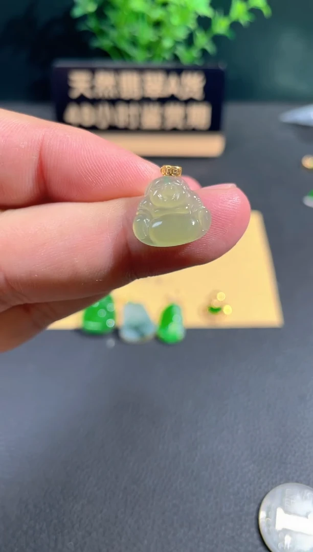 【闪购商品】翡翠颈饰18K金镶嵌翡翠