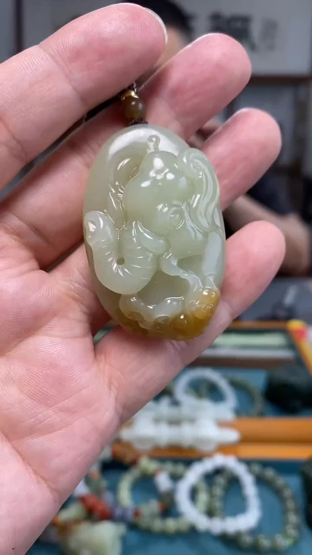 颈饰未镶嵌和田玉71