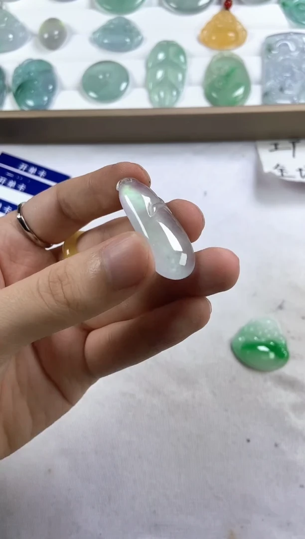 翡翠未镶嵌颈饰翡翠未镶嵌颈饰高端甄选（一物一图）9
