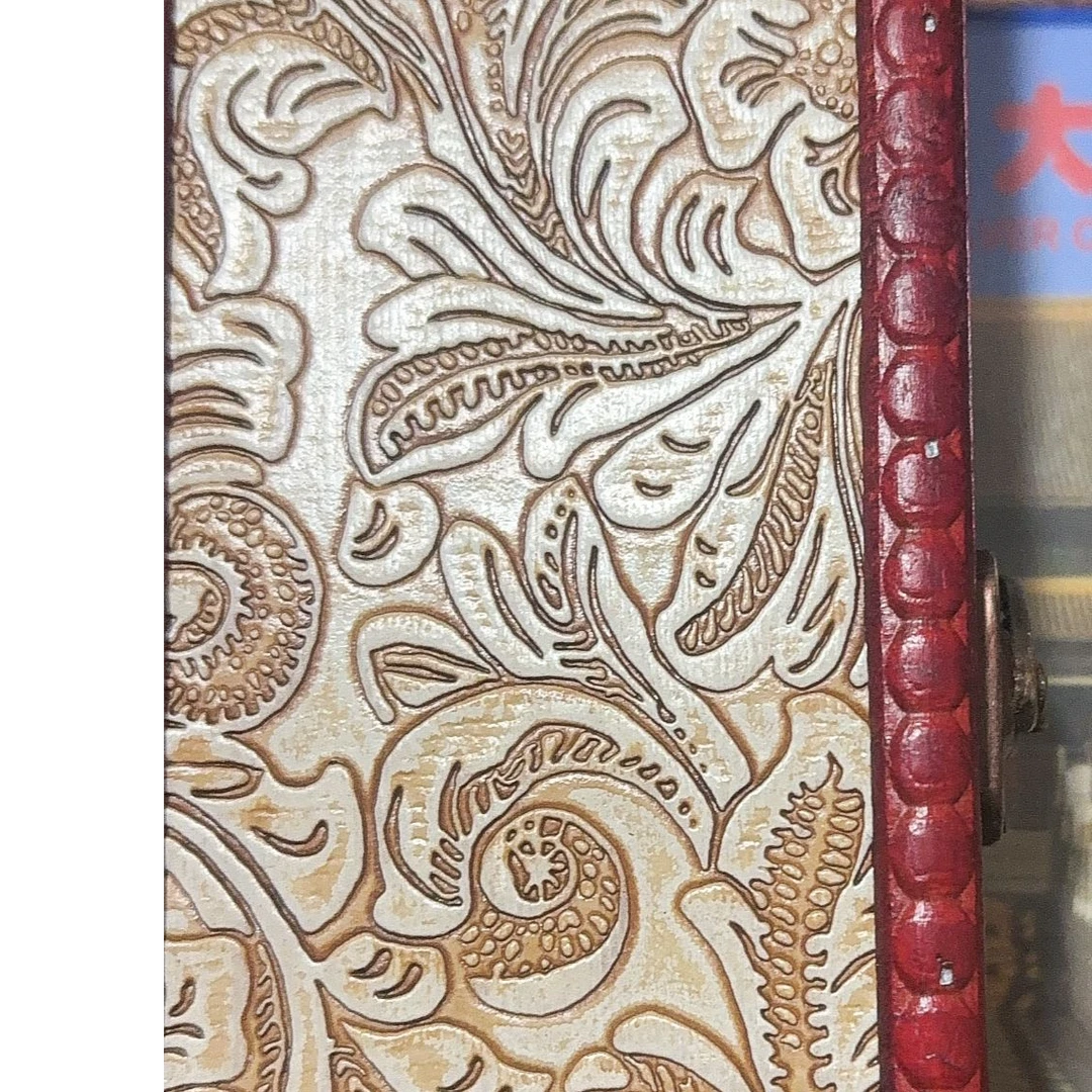 A38精美的复古木盒