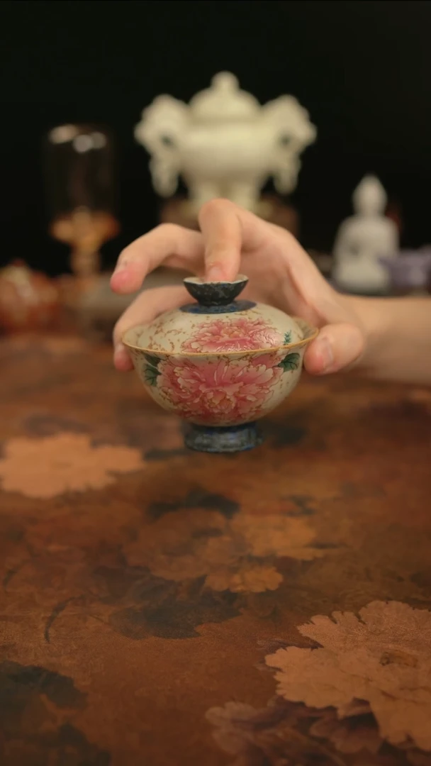 摩吉陶陶闪拍链接 焦糖牡丹盖碗