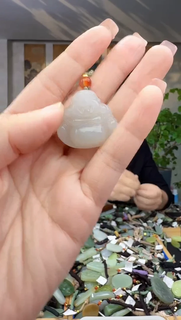 未镶嵌和田玉挂件拍一发一