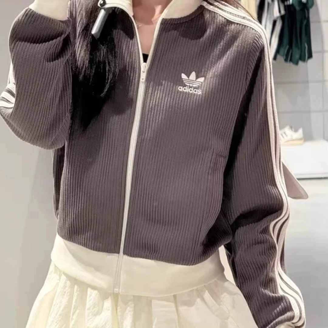 adidas/阿迪达斯三叶草女款针织运动宽松夹克外套KC2650