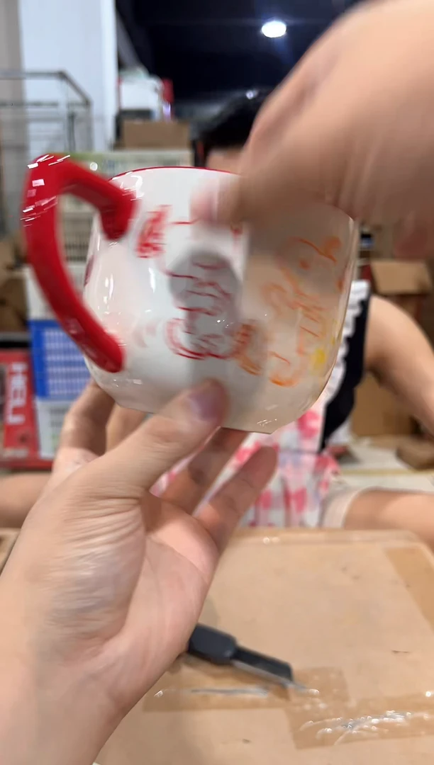 瓷片史努比七彩早餐杯