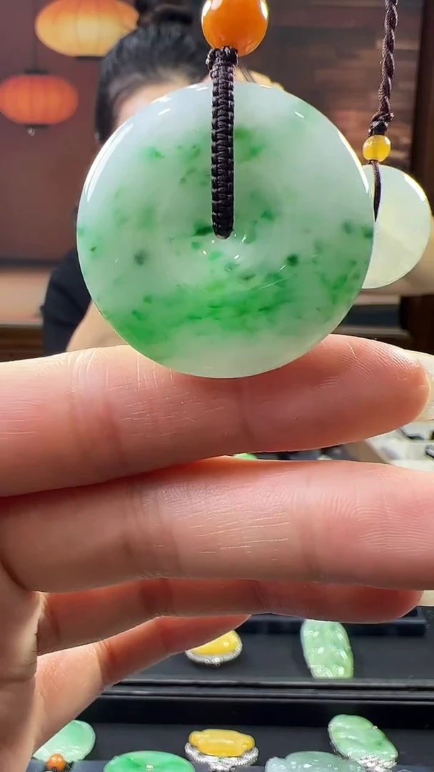 未镶嵌挂件翡翠平安扣