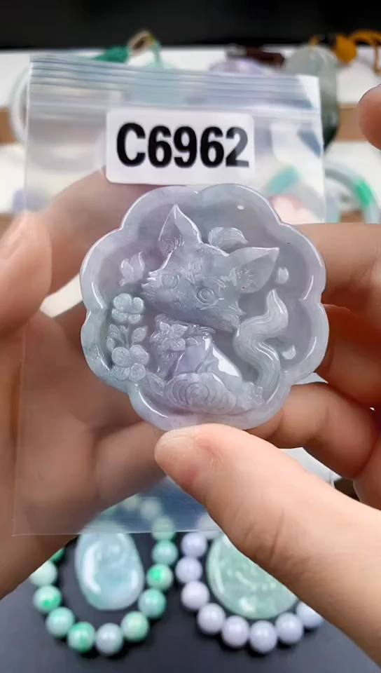 颈饰未镶嵌翡翠天然翡翠吊坠挂件