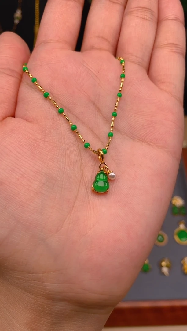 【闪购商品】翡翠吊坠(不含链)银S925镶嵌葫芦万能扣