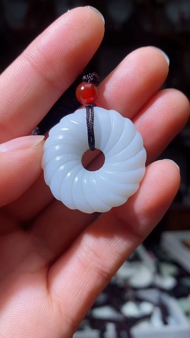 【闪购商品】和田玉挂件未镶嵌1