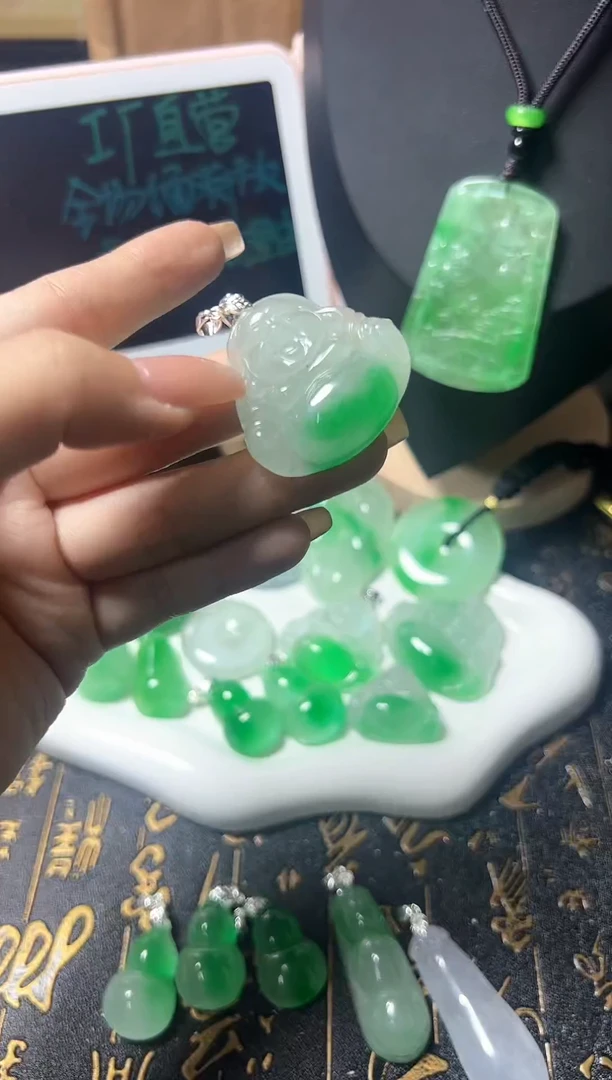 颈饰未镶嵌翡翠所见即所得，一图一物