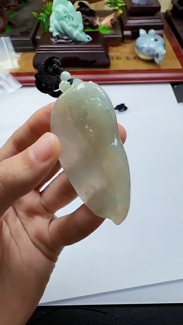 吊坠(不含链)未镶嵌翡翠1