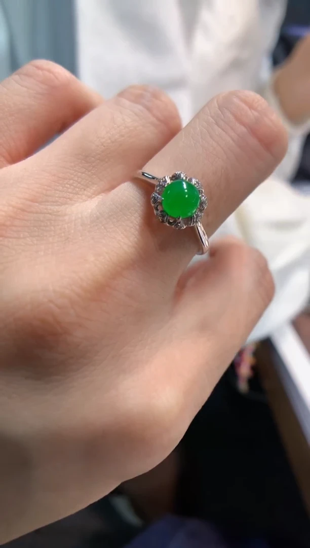 18K金镶嵌戒指翡翠落**秋戒指14圈上下两个圈口免费改
