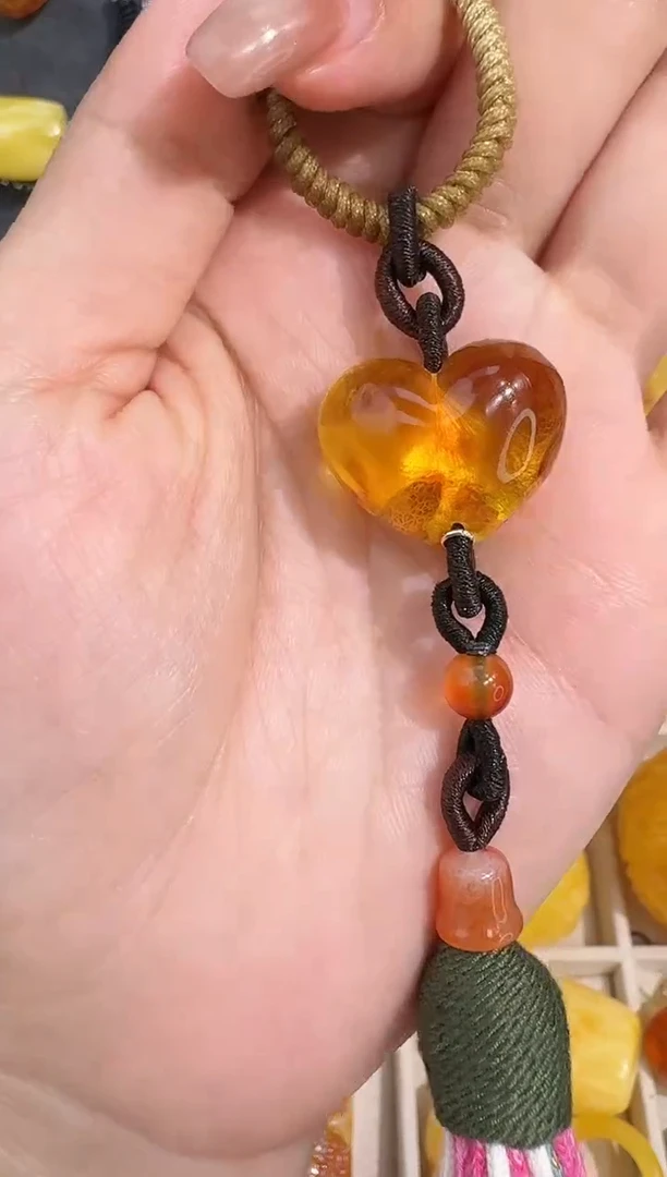 裸石琥珀未镶嵌琥珀