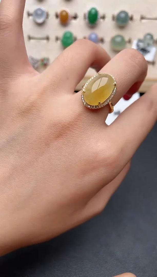 【闪购商品】翡翠戒指银S925镶嵌一物一证一礼盒