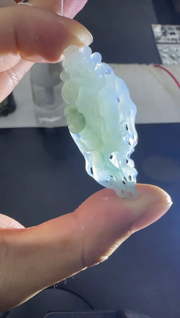 颈饰未镶嵌翡翠天然翡翠A货孤品一件