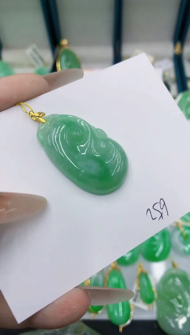 颈饰未镶嵌翡翠11111