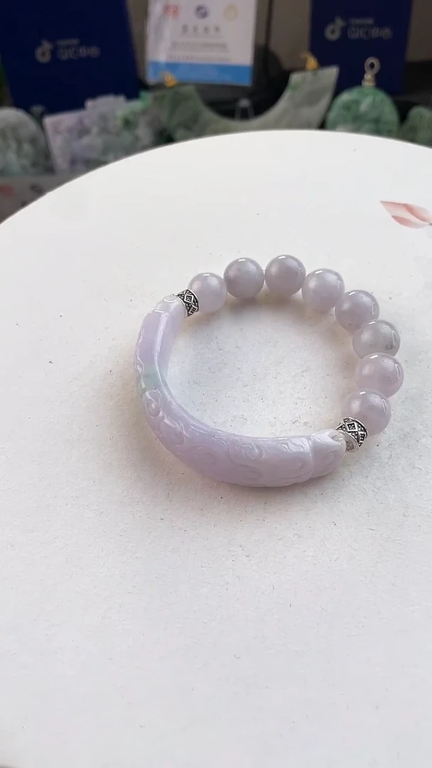 未镶嵌手链翡翠虎*宝定制翡翠