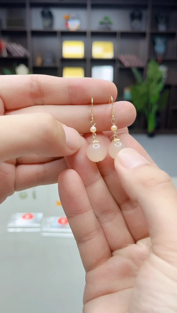 未镶嵌耳饰玛瑙/玉髓218000