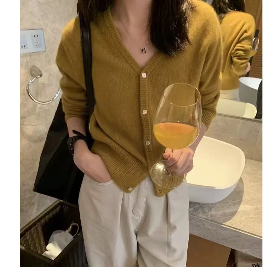 【咸菜绿】时尚V领显瘦气质宽松韩版百搭休闲针织衫毛衣女