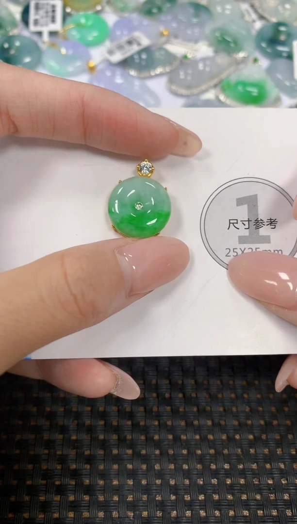 颈饰银S925镶嵌翡翠天然翡翠A货  百元以上9米证书费自理