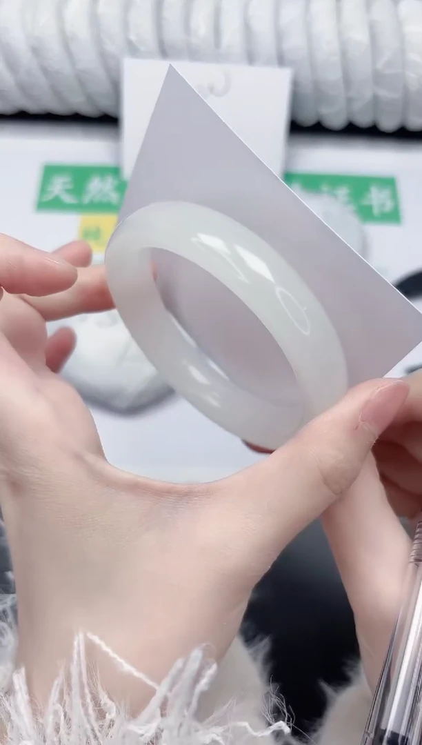 未镶嵌手镯石英质玉198-57