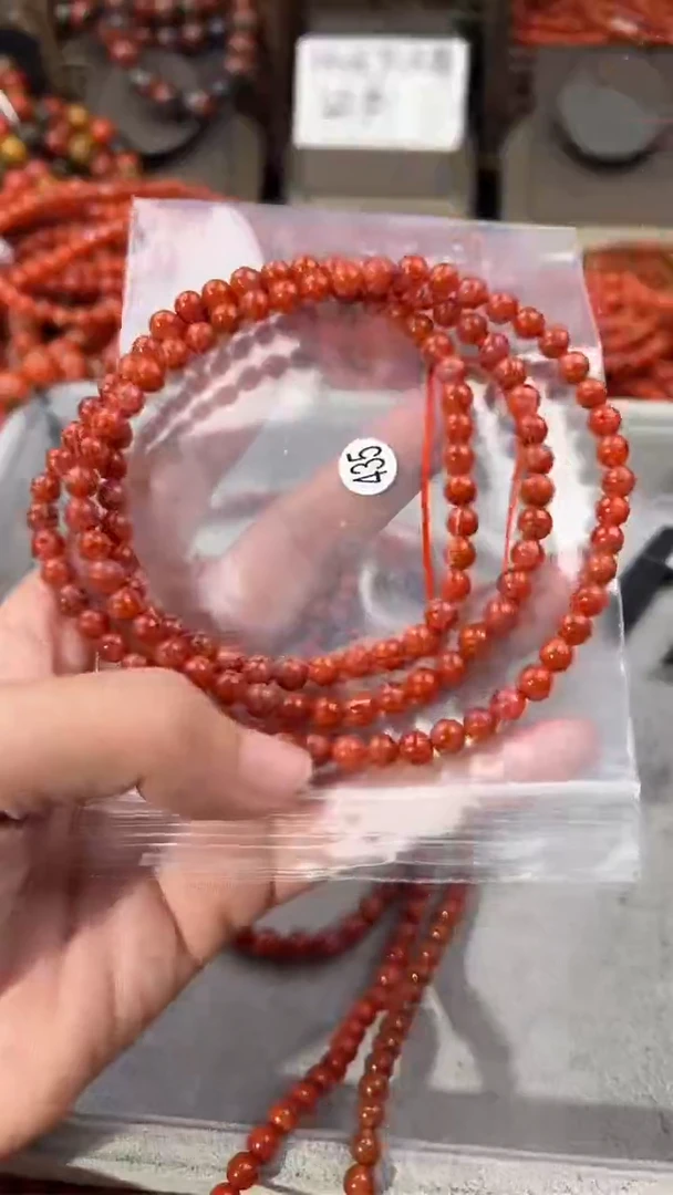 南红玛瑙手串未镶嵌5+