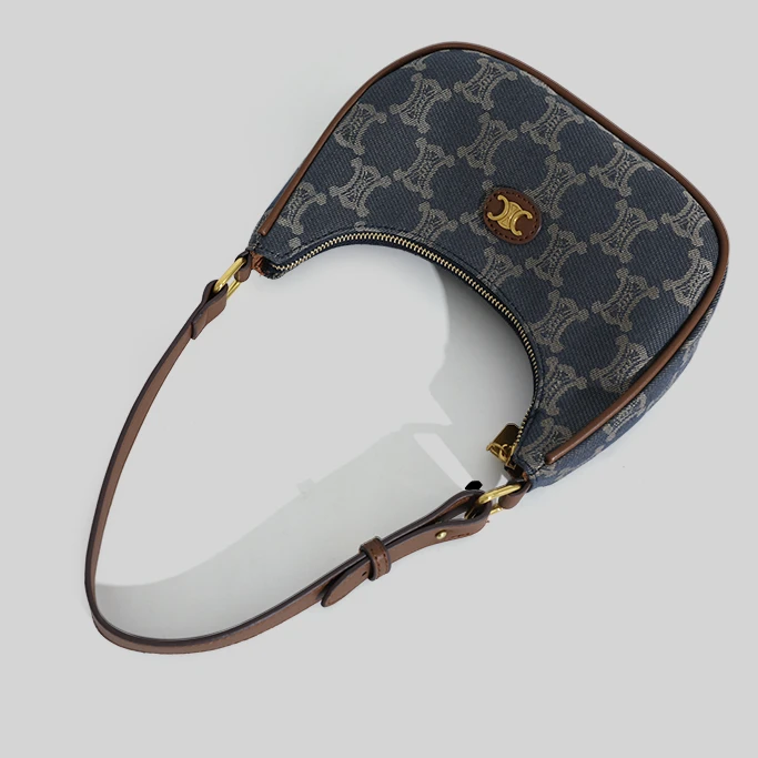 法国品牌2025新款壮锦爆款便携休闲网红法式复古女款单肩斜挎包包