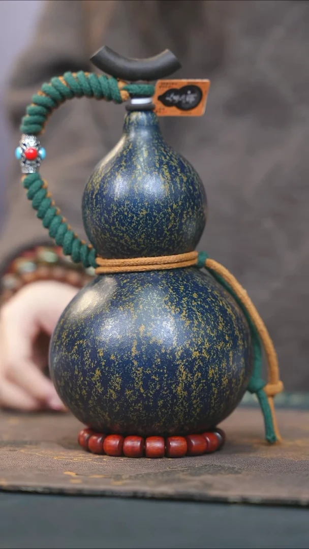 【闪购商品】WS231大漆酒葫芦不包手串及旋转底座