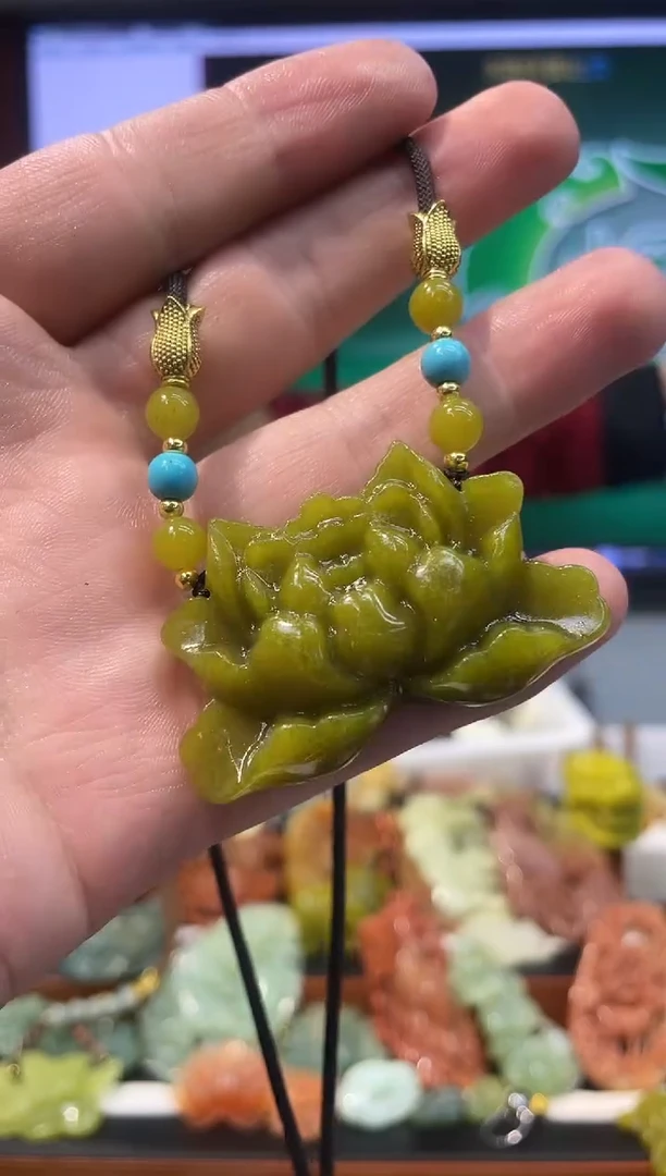 【闪购商品】岫玉吊坠未镶嵌·多样性发货*拍一发一