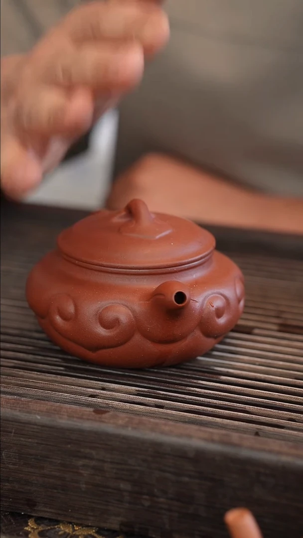 茶壶紫砂如意仿古 北红赤铁 半手工 260cc