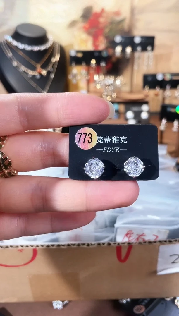 合金925银锆石梵773