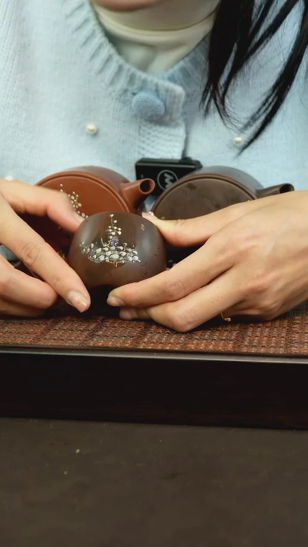 【闪购商品】暗 香 梅 花 主 人杯 50 cm